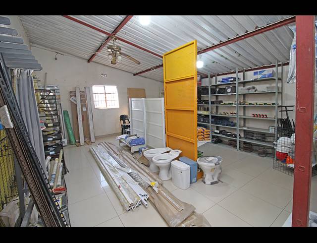 M² BUSINESS FOR SALE IN TSHEPISONG